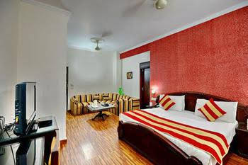 mahalakshmi palace hotel