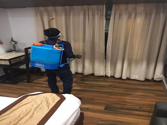 Hotel Puran Palace,Railway Road,3 star