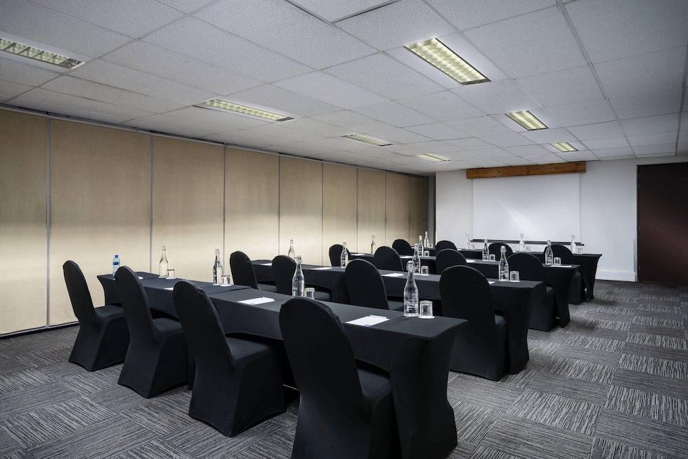 protea hotel by marriott johannesburg wanderers