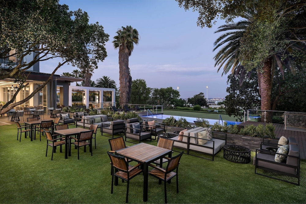 protea hotel by marriott johannesburg wanderers