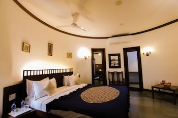 heritage khirasara palace