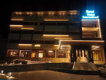 hotel vishal international