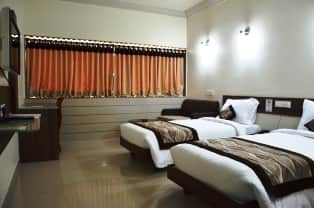 hotel vishal international