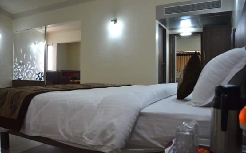 hotel vishal international