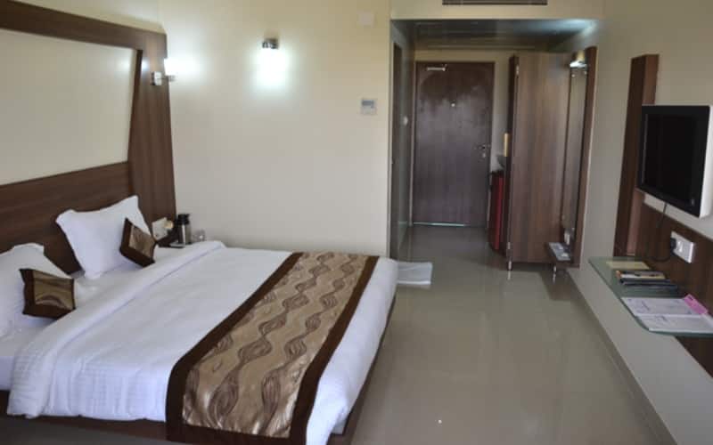 hotel vishal international