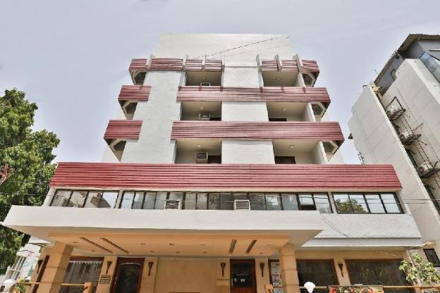 oyo 14411 hotel royal