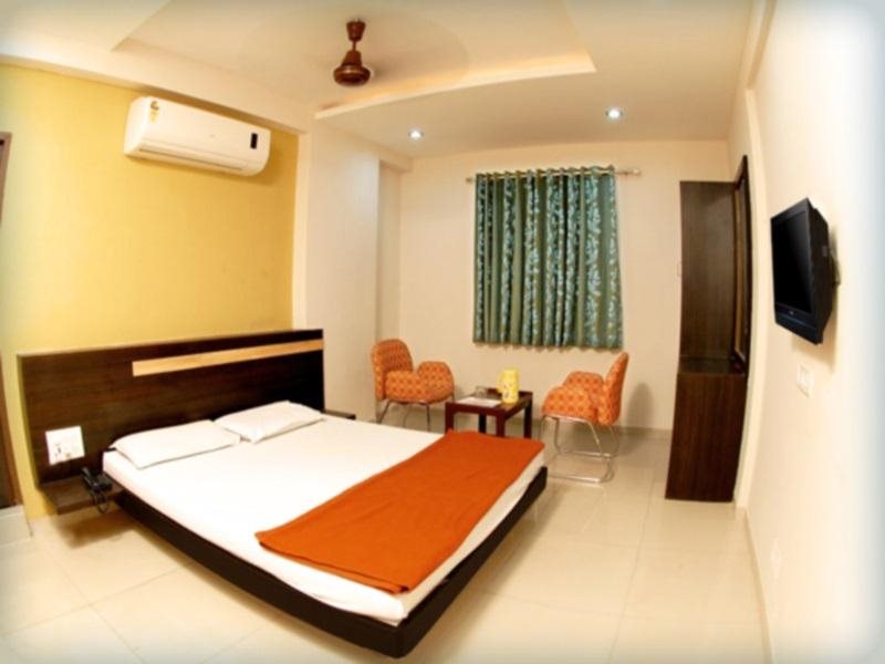 Hotel Rahi,India>>Vadodara,2 star
