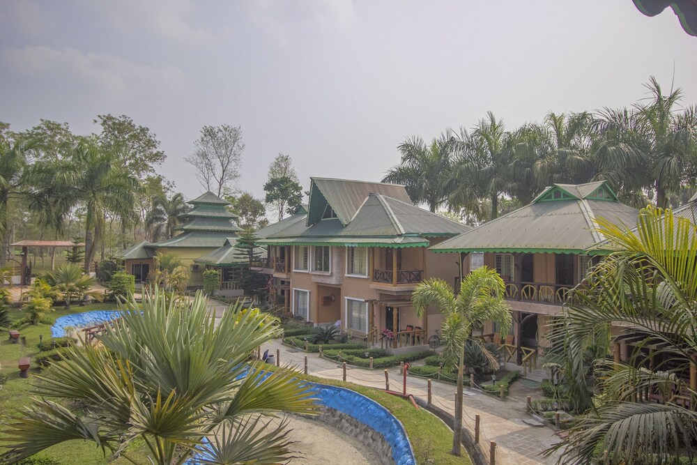 Oyo 28412 Green Touch Eco Resort,1, Lataguri- Rajadanga- Malbazar Road,3 star