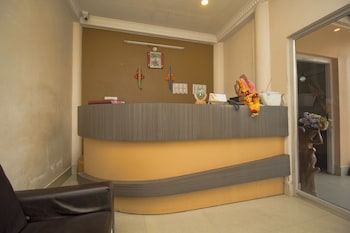 oyo 28412 green touch eco resort