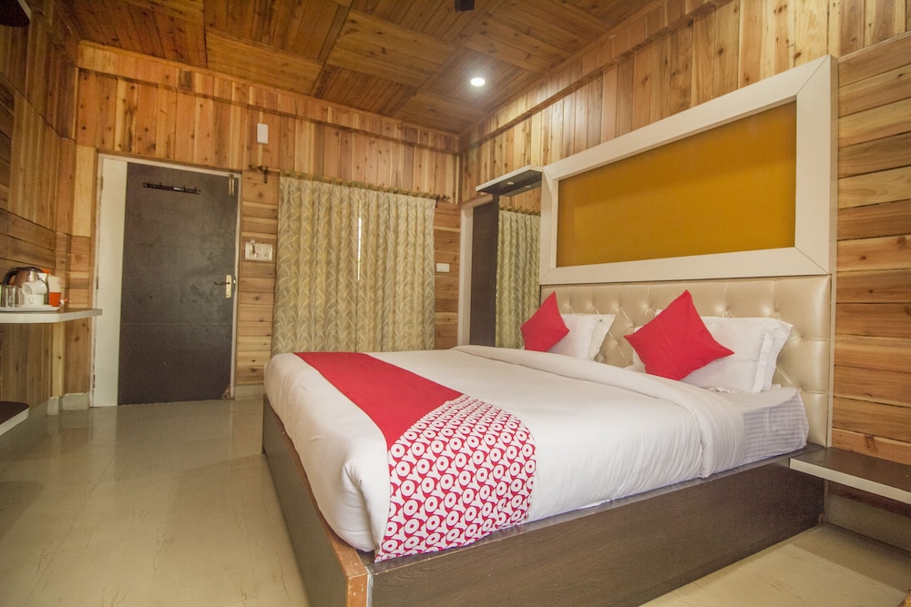 oyo 28412 green touch eco resort