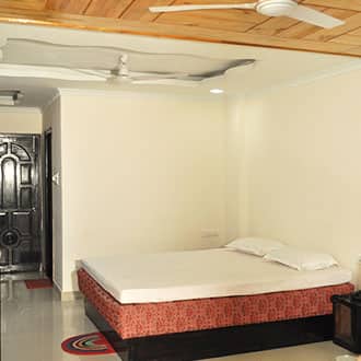 hotel dreamland lataguri