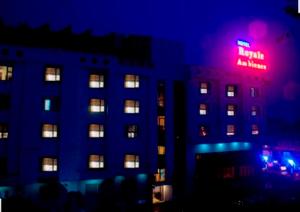 Hotel Royale Ambience,G E Road,3 star