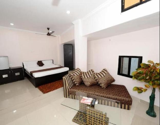 hotel amit regency