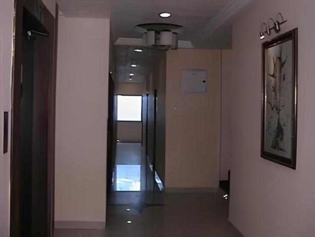 hotel amit regency