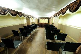 hotel amit regency