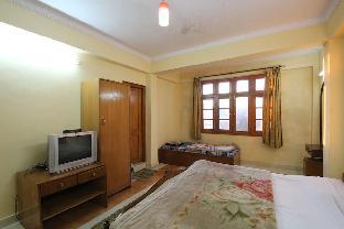 hotel rock stone