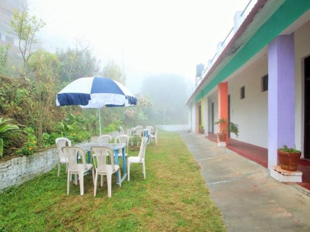 hotel sumit kausani