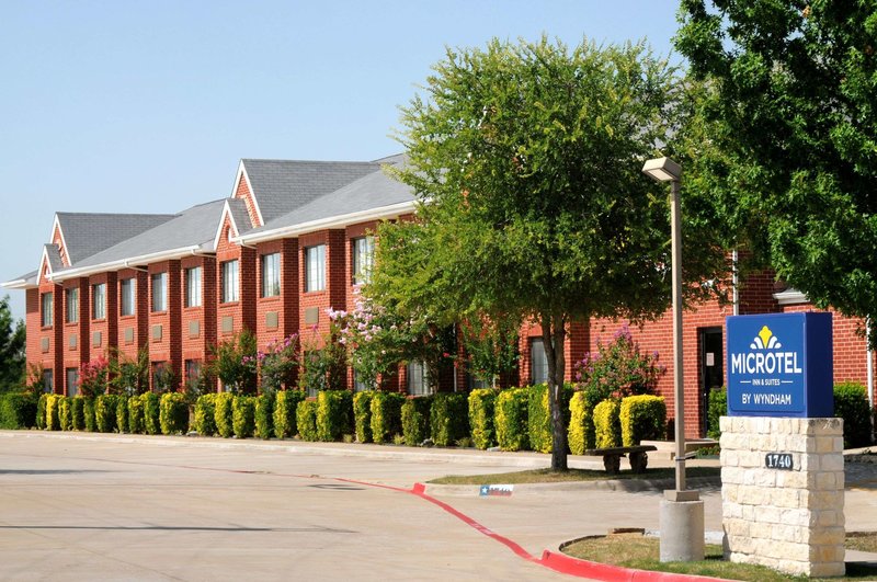 microtel inn by wyndham arlington dallas area