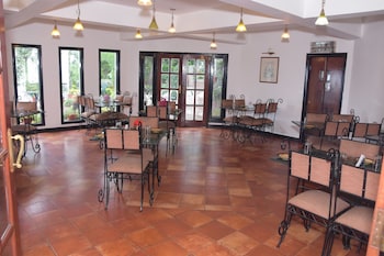 8fold pinecrest by larisa bhimtal