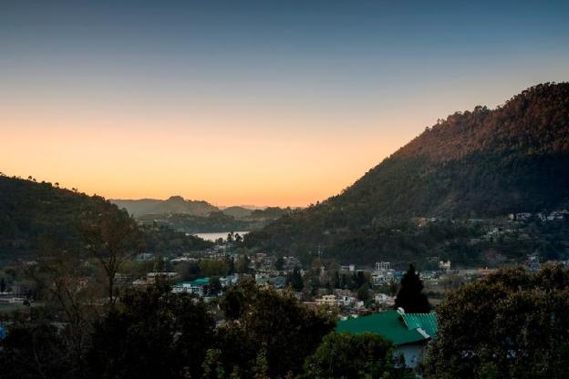 hotel maya regency bhimtal