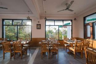 hotel maya regency bhimtal
