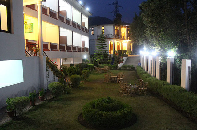 hotel maya regency bhimtal