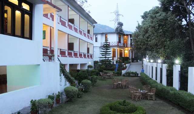 hotel maya regency bhimtal