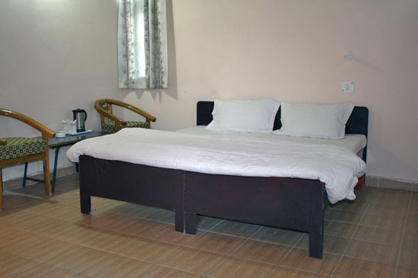hotel maya regency bhimtal