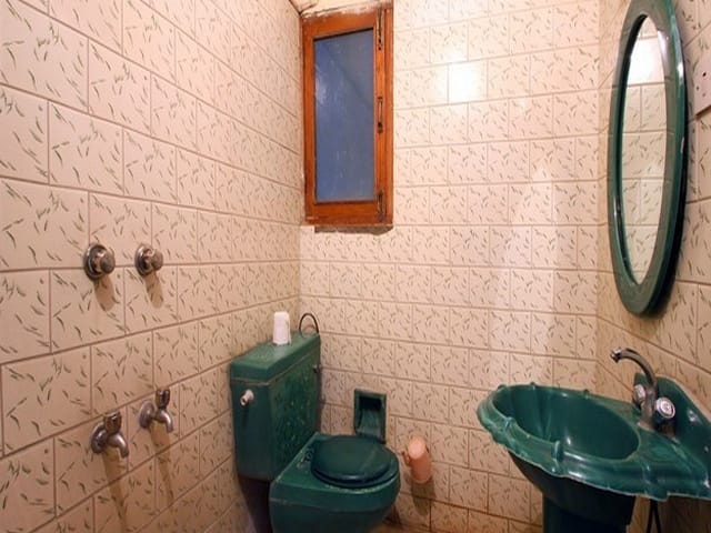 Hotel Chanda,Civil Lines,3 star