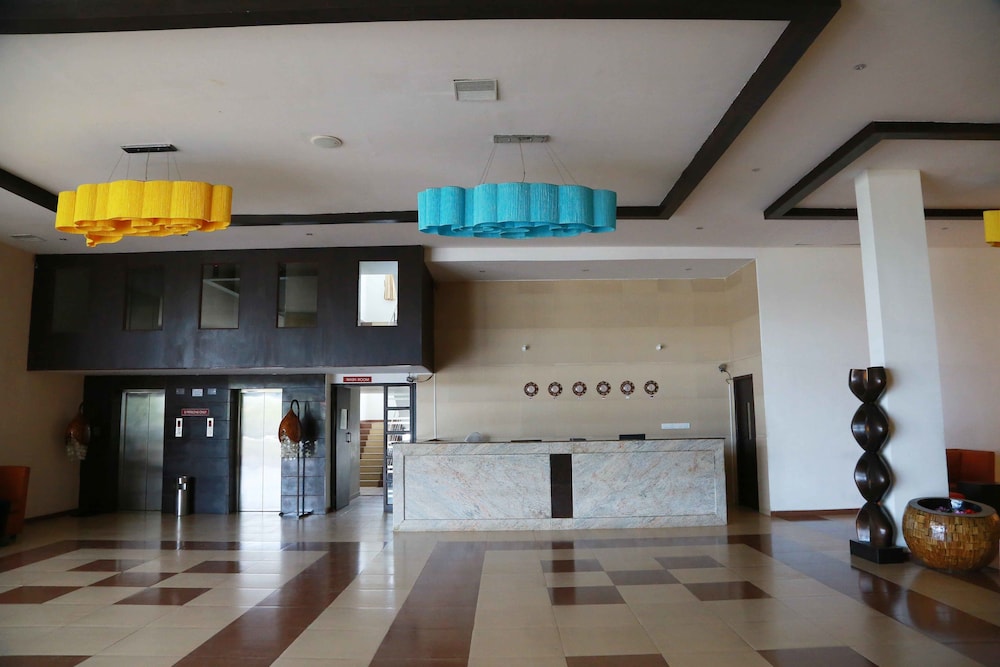 srm hotels