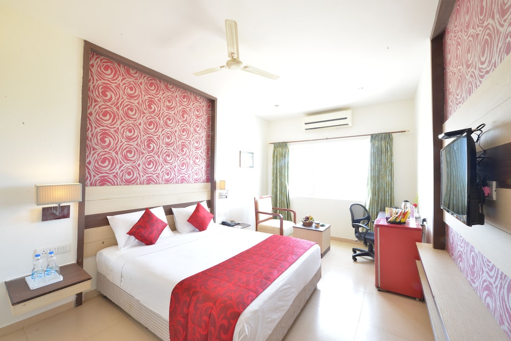 srm hotels
