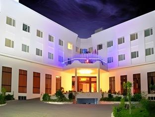 srm hotels