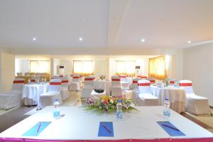 srm hotels