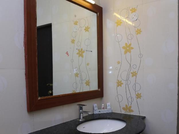 hotel udhayam international