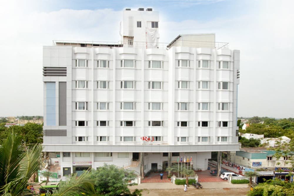 hotel raj