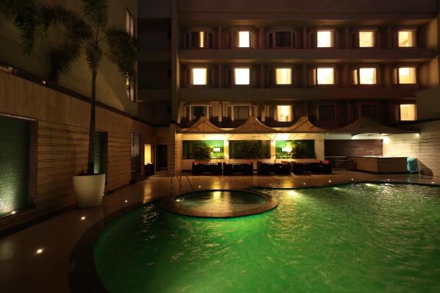 hotel cenneys gateway adults only