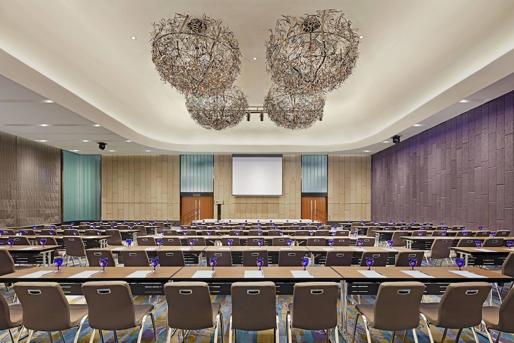 aloft kuala lumpur sentral