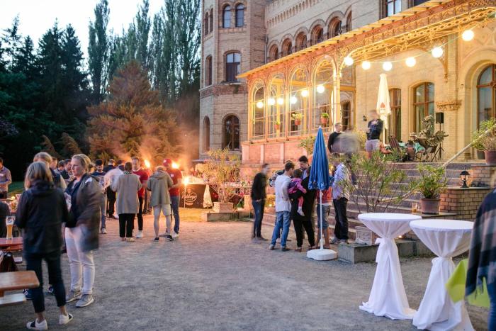 hotel schloss neetzow