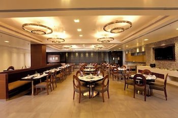 hotel shelton rajamahendri