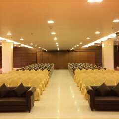 hotel shelton rajamahendri