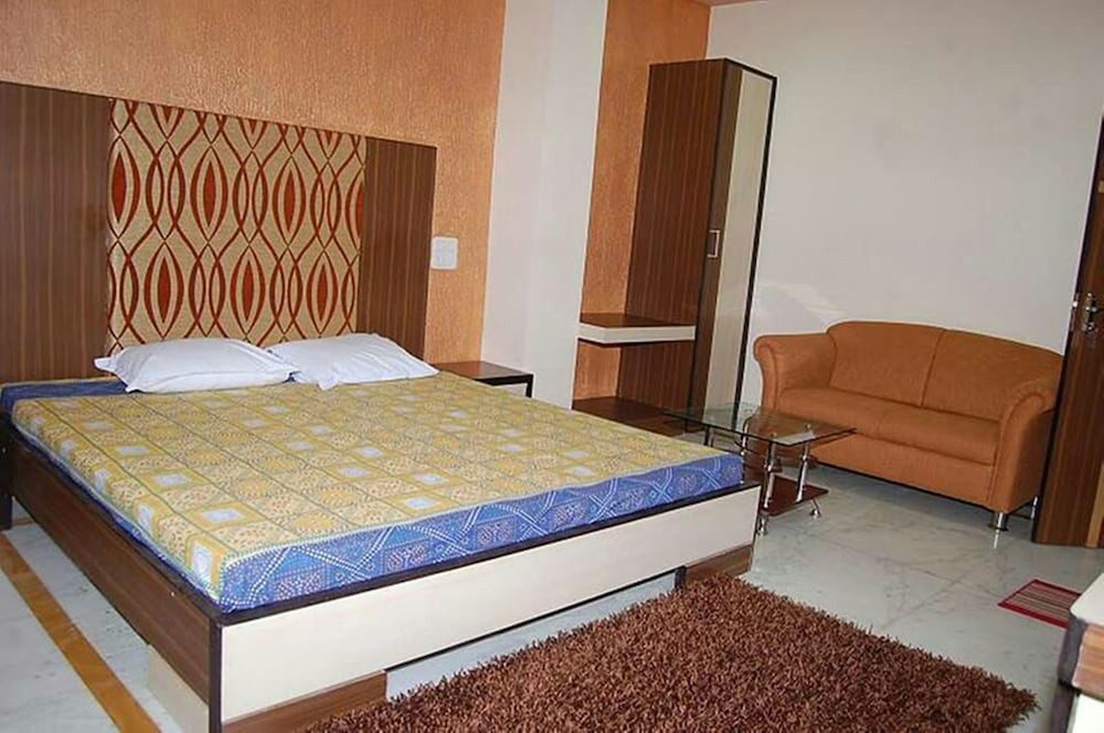 Karni Niwas,Pushkar>>Ajmer,3 star