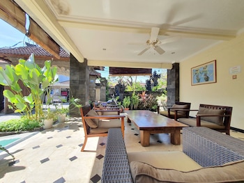 Radha Bali Hotel,Kuta>>Bali,3 star