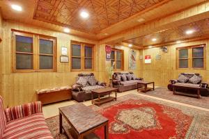 hotel ab i hayat
