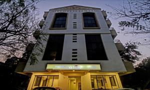 Oyo 9225 Hotel Lotus,Maharashtra>>Pune,2.5 star