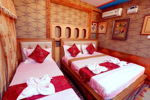 hotel shri swarnas palace a business class hotel