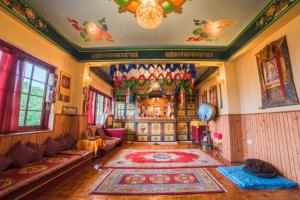 bamboo retreat hotel