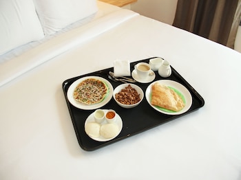 mg hotel udayee international
