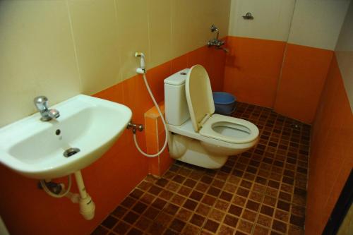 Bhanu Residency,India>>Tirupati,2 star