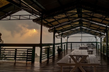 muscatel himalayan resort