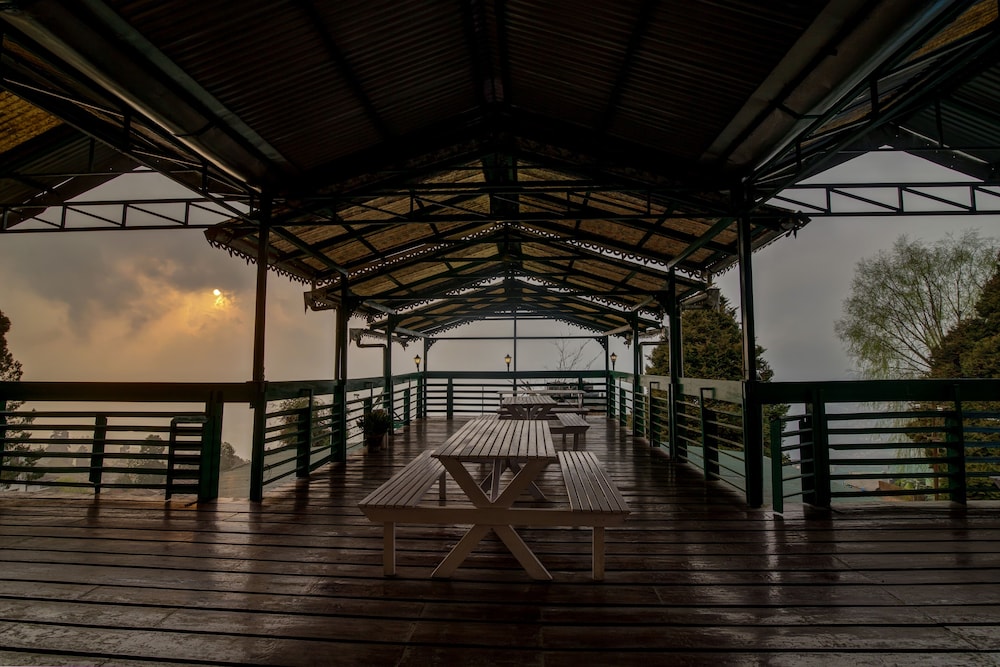 muscatel himalayan resort